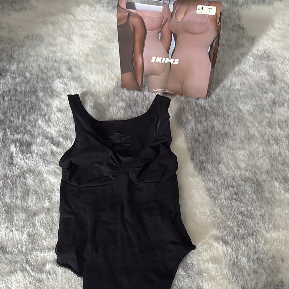 SKIMS Black Fitted Thong Bodysuit
